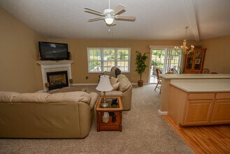 808 S Silverwood Rd in Muncie, IN - Building Photo - Building Photo