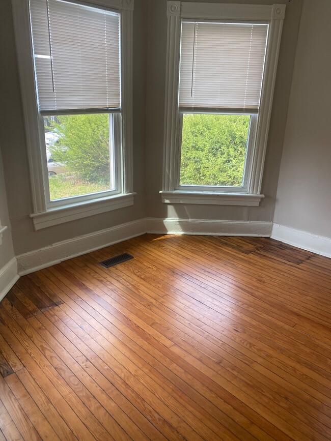 1610 Bedford Ave in Lynchburg, VA - Building Photo - Building Photo