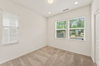 950 N Ellie St in La Habra, CA - Building Photo - Building Photo