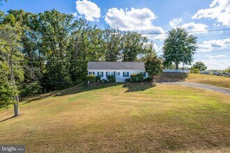 922 Courthouse Rd in Stafford, VA - Building Photo - Building Photo