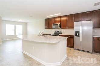 1603 Liberty Tree Pl in Jacksonville, FL - Foto de edificio - Building Photo