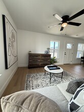 1126 W Cato Springs Rd in Fayetteville, AR - Building Photo - Building Photo