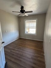 519 Hutchinson St in Bowie, TX - Building Photo - Building Photo