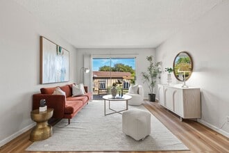 5319 Ridgeview Cir in El Sobrante, CA - Building Photo - Building Photo