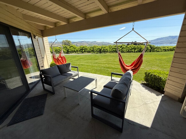 property at 511 Halmalka Ct