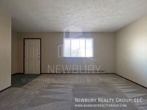 16 Clearview Meadows in Butler, PA - Foto de edificio - Building Photo
