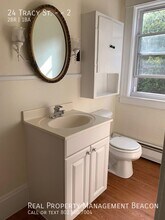 24 Tracy St in Lebanon, NH - Building Photo - Building Photo