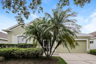 183 Westmoreland Cir in Kissimmee, FL - Foto de edificio - Building Photo