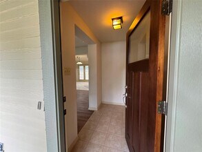 13604 Caldwell Dr in Austin, TX - Building Photo - Building Photo