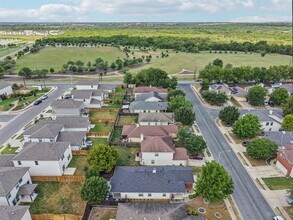 7825 Tee Dr in Austin, TX - Building Photo - Building Photo