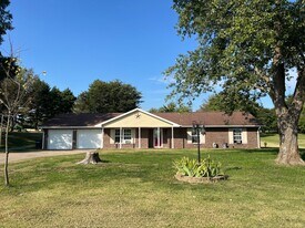 398 Shady Brook Dr in Cape Girardeau, MO - Building Photo