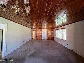 3205 Bridges St in Morehead City, NC - Building Photo - Building Photo