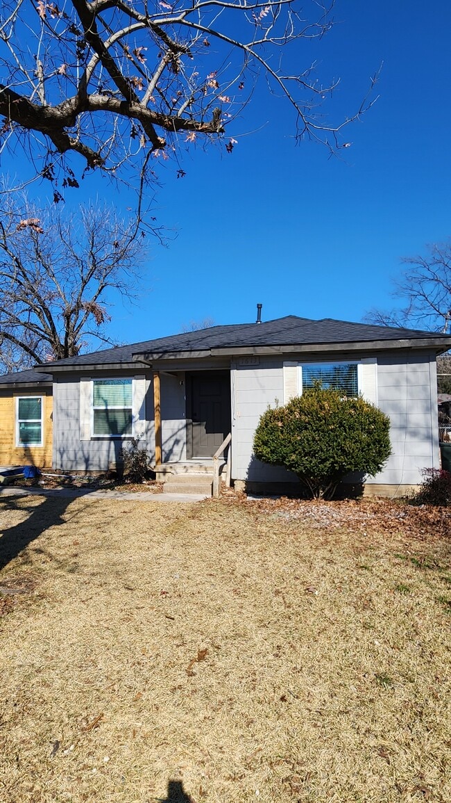 property at 1613 James Dr