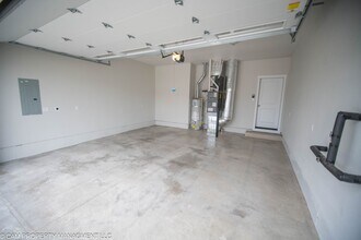 180 W College St in Mt Angel, OR - Building Photo - Building Photo