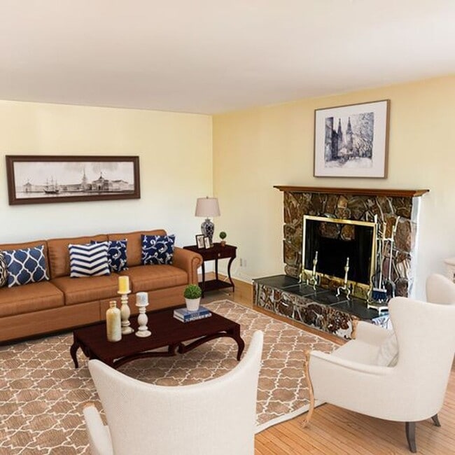 12325 Linroe Dr in Lakeside, CA - Building Photo - Building Photo