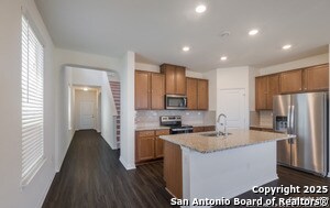 3975 Gentle Mdw in New Braunfels, TX - Building Photo - Building Photo