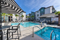 Tesoro Apartments photo'