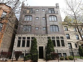 5349 N Kenmore Ave in Chicago, IL - Building Photo