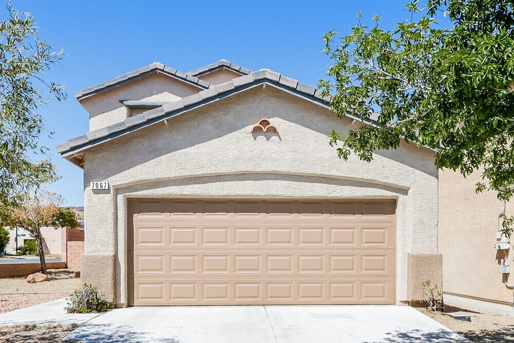 7067 Salt Marsh Ct in Las Vegas, NV - Building Photo