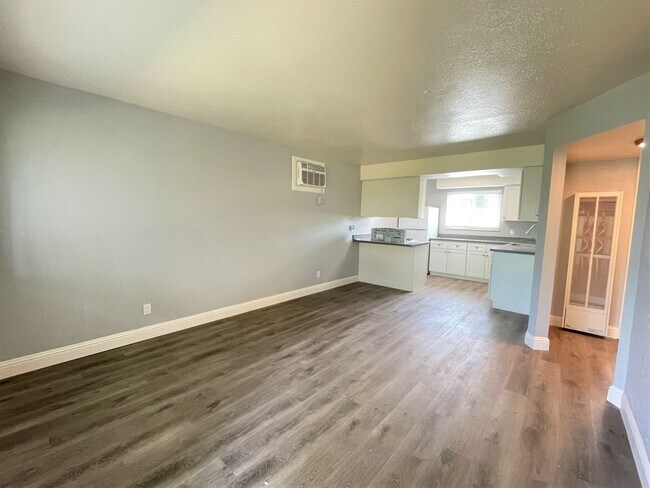 3101 Truax Court in Sacramento, CA - Foto de edificio - Building Photo