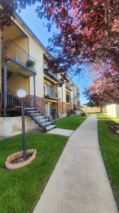 1148 E 6600 S in Murray, UT - Building Photo