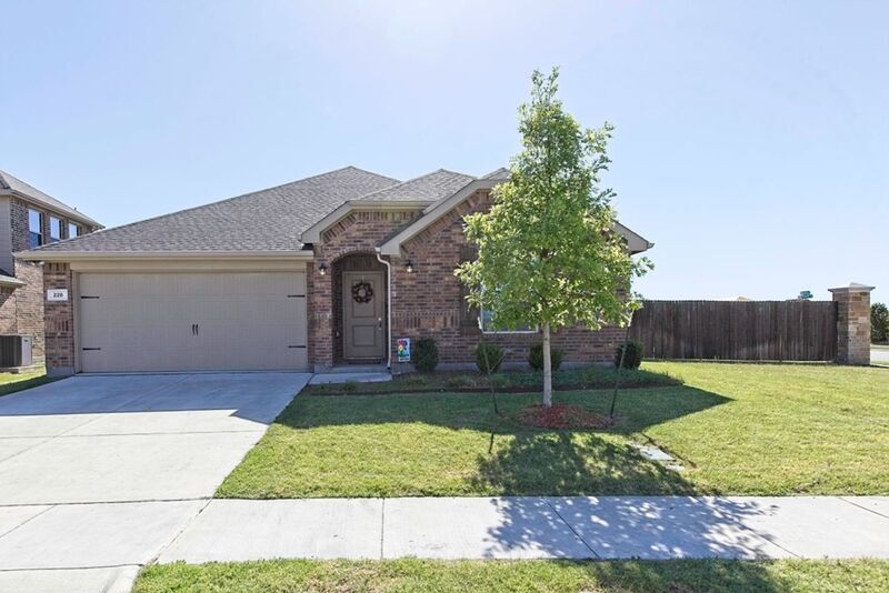 228 Copper Switch Dr in Anna, TX - Building Photo