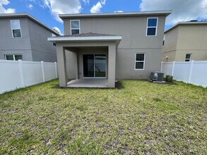 1113 Blue Gdn Dr in DeLand, FL - Building Photo - Building Photo