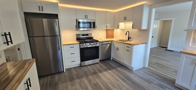 property at 6 Charles St