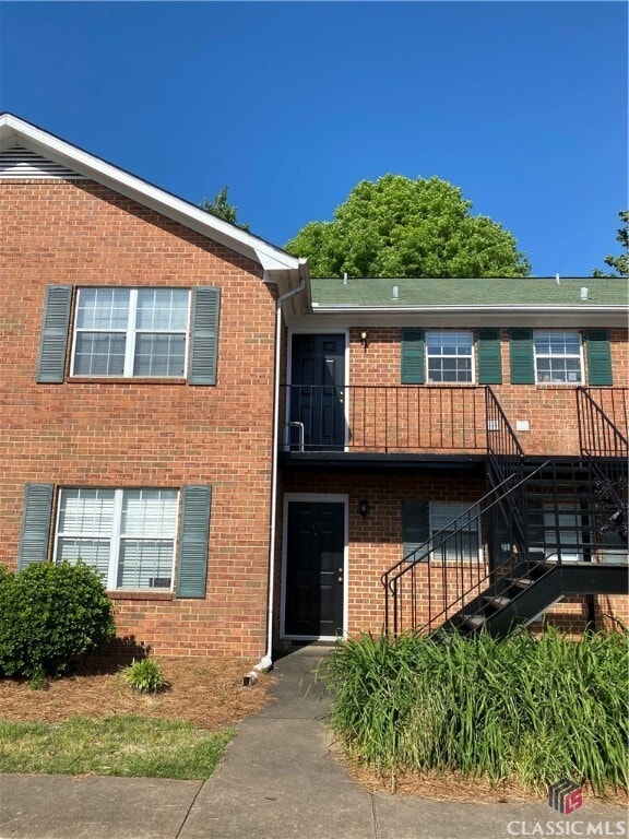 property at 2165 S Milledge Ave