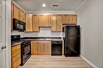 11701 Coppergate Dr in Raleigh, NC - Building Photo - Building Photo