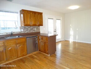 540 Davids Ct in Lakewood, NJ - Building Photo - Building Photo