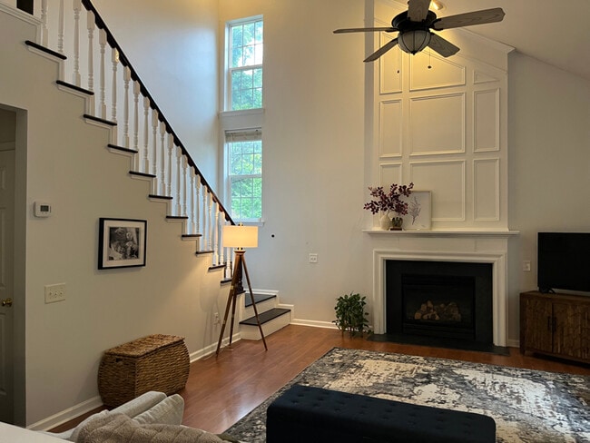 property at 19101 Harbor Cove Ln