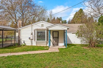 1917 N 14th St in Coeur d'Alene, ID - Building Photo - Building Photo