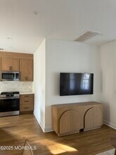 22 Atlantic Ave in Ocean Grove, NJ - Building Photo - Building Photo