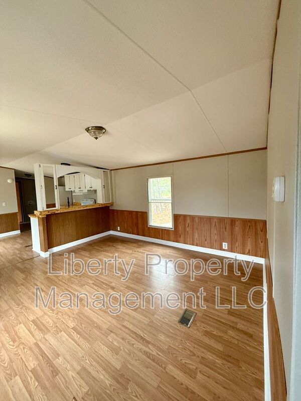 48 Hillside Ln in Sanford, NC - Building Photo - Building Photo