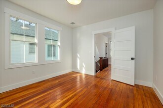 59 Chestnut St in Montclair, NJ - Building Photo - Building Photo