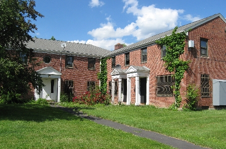 Chester Bowles Park / Westbrook Village in Hartford, CT - Foto de edificio - Building Photo