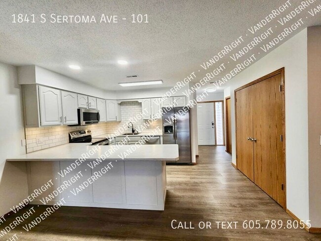 property at 1841 S Sertoma Ave