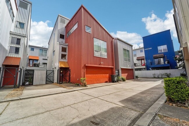 6951 Ardmore St in Houston, TX - Building Photo - Building Photo