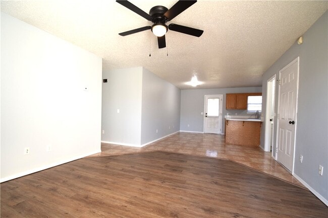 12 Burnett Cir in Bentonville, AR - Building Photo - Building Photo