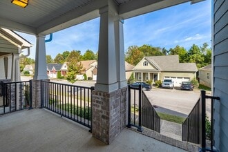 2437 Duxbury Dr in Columbia, TN - Building Photo - Building Photo