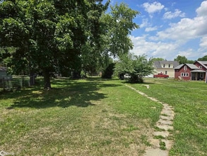 1406 Corse St in Burlington, IA - Building Photo - Building Photo