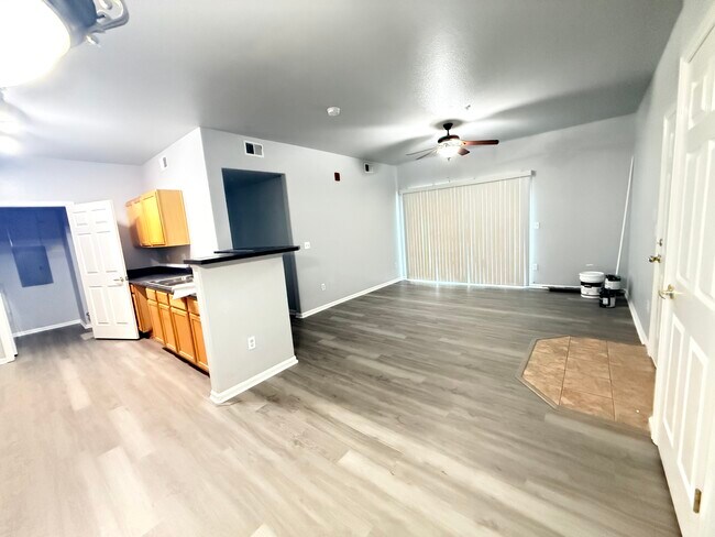 15700 E Jamison Dr