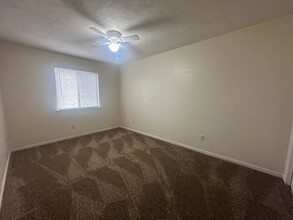 1430 Willow Bend Way-Unit -C in Tallahassee, FL - Building Photo - Building Photo