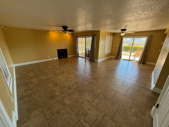 860 S Village Rd in Saint George, UT - Building Photo - Building Photo