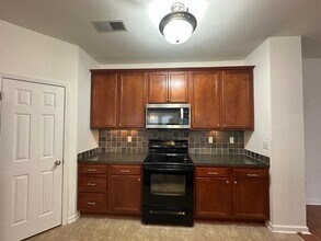 306 Kelli Rose Way in Lexington, KY - Building Photo - Building Photo