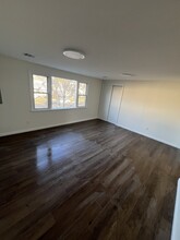 568 Broughton Ave, Unit 2 in Bloomfield, NJ - Building Photo - Building Photo