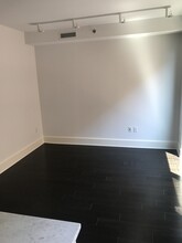 1011 M St NW in Washington, DC - Foto de edificio - Building Photo