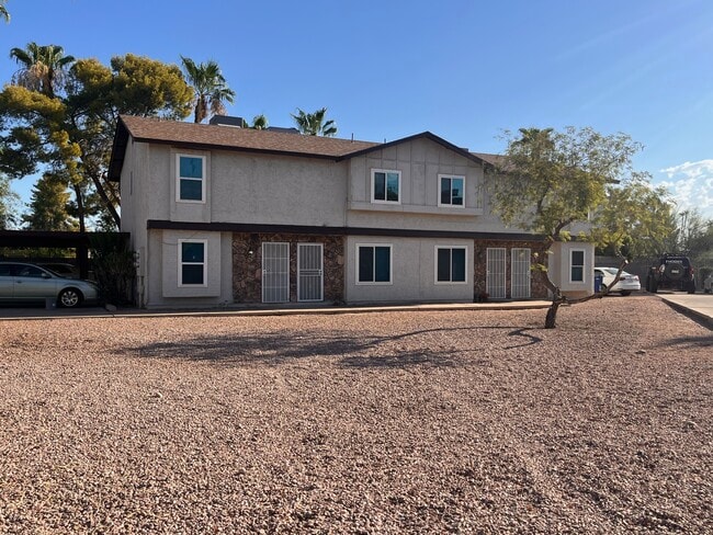 1440 E Knoll Cir, Unit 2