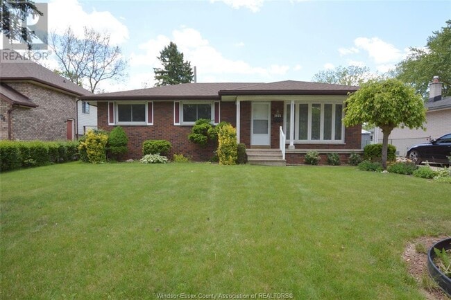 property at 1935 Todd Ln